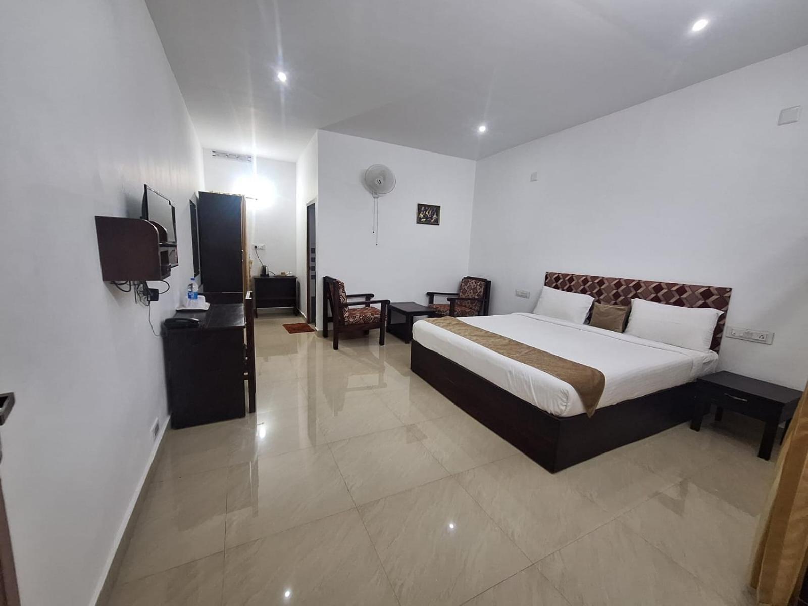 וואיאנאד Green Auro By Bob Hotels מראה חיצוני תמונה